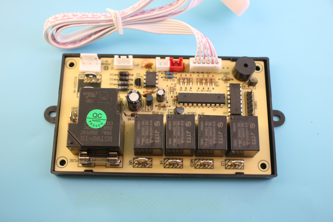QD-U03A+ Универсальная система контроля кондиционерами 1