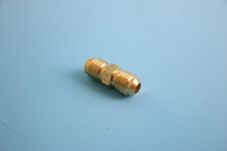 Соединитель 1/4"
