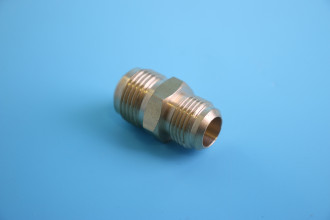 Соединитель 1/2" - 5/8"