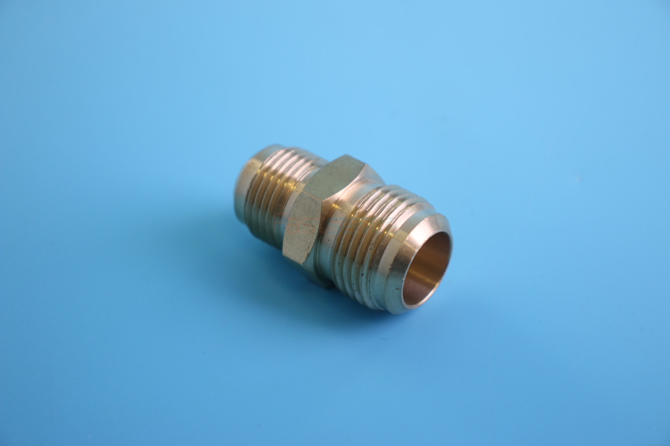 Соединитель 1/2" - 5/8" 1
