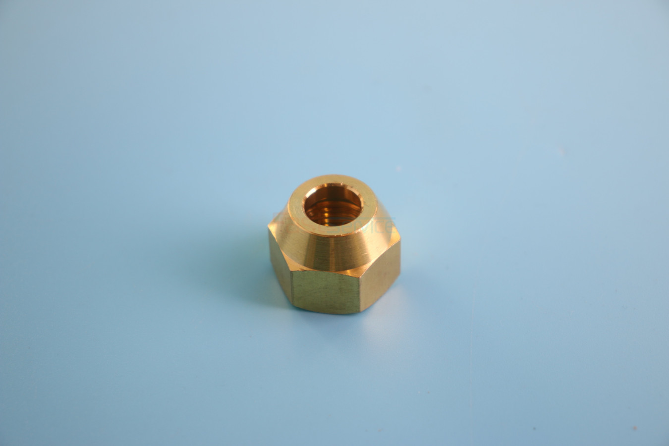 Гайка 3/8"
