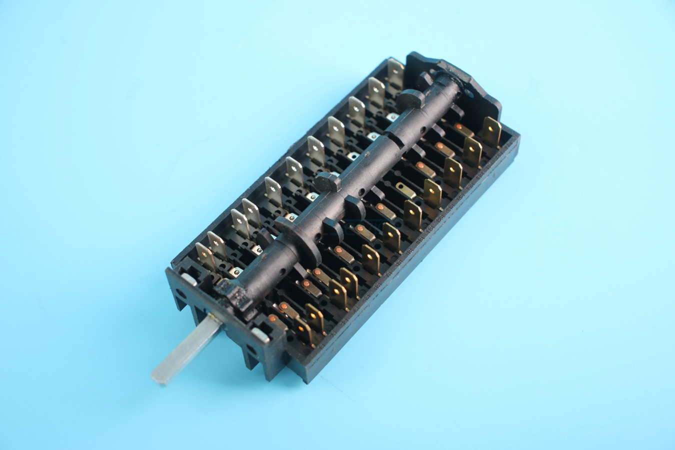 Переключатель духовки Pyramida 6 режимов 33301001