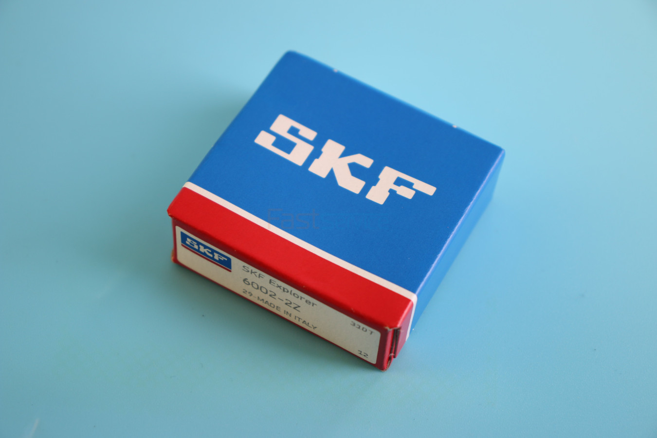 Подшипник SKF 6002-ZZ коробочка 1