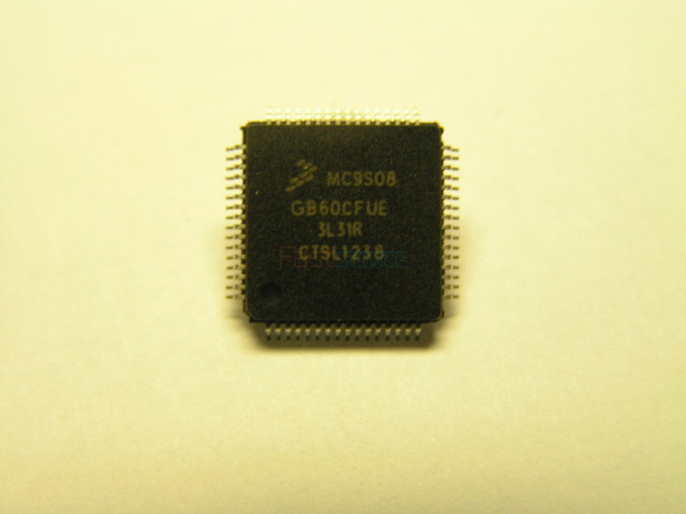 Процессор на модуль INDESIT ARISTON ARCADIA MC9S08GB60 чистый
