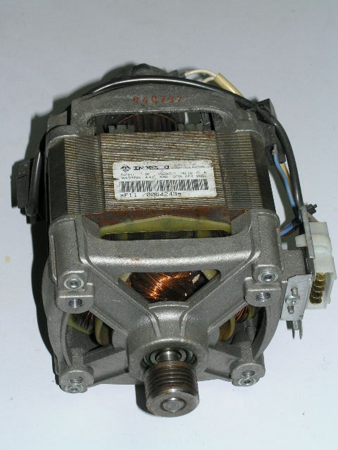 Двигатель СМА Ariston Indesit с вертикальной загрузкой бу