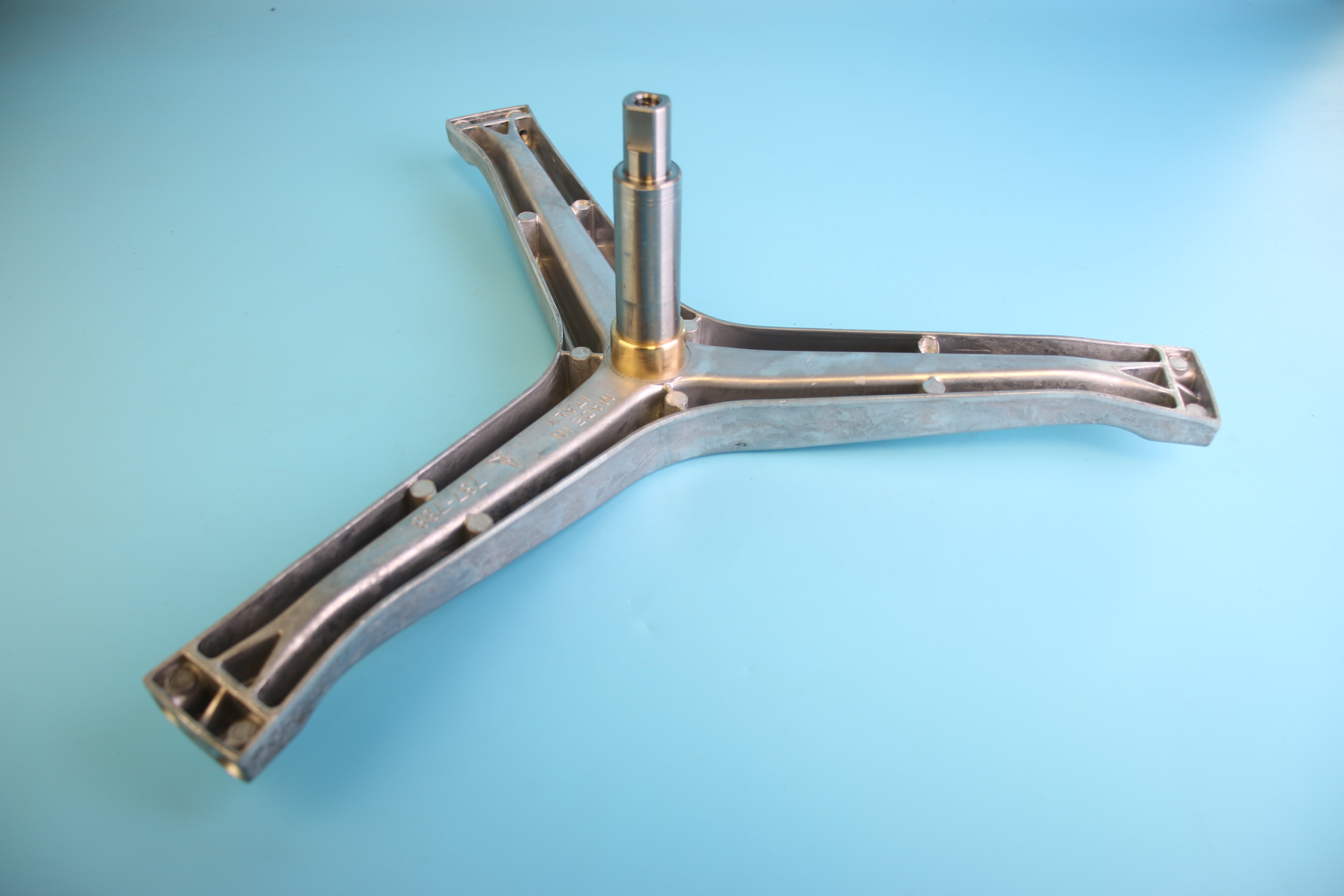 WM-CR-162_00.JPG